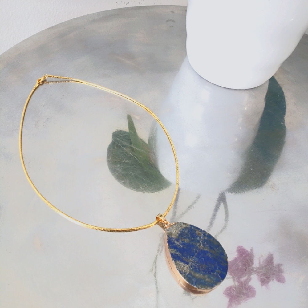 Natural stone necklace